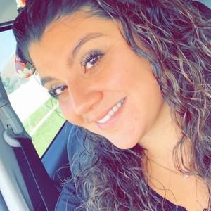 Meet your Posher, Connie